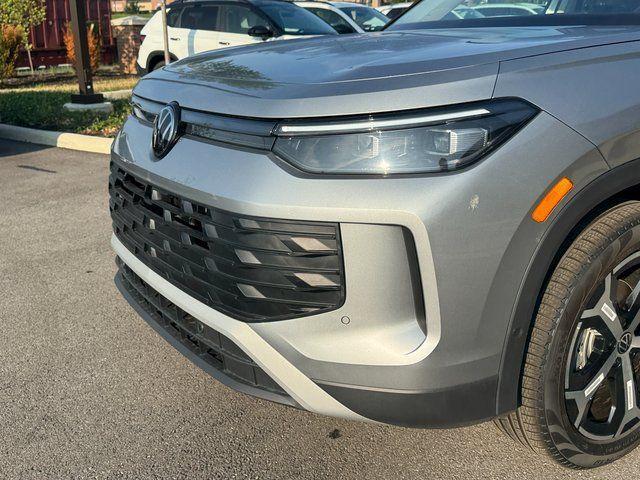 new 2025 Volkswagen Tiguan car, priced at $33,225