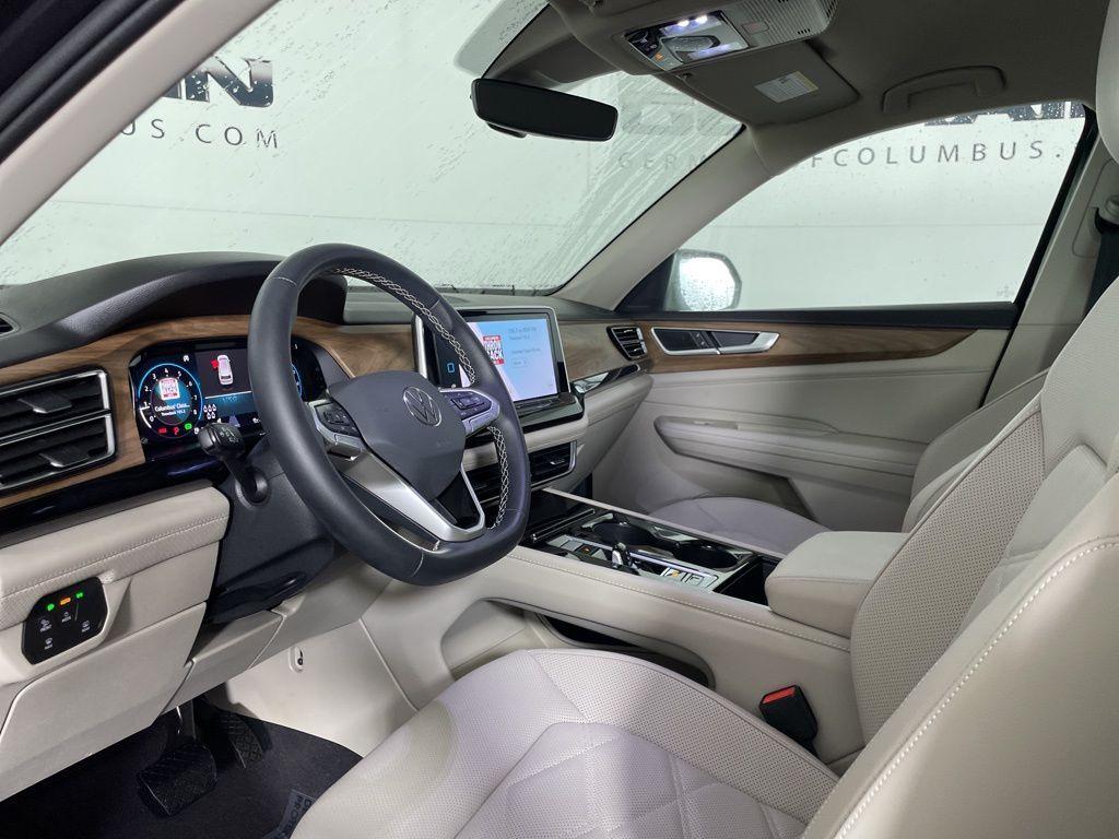 used 2024 Volkswagen Atlas car, priced at $37,588