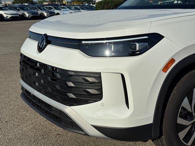 new 2025 Volkswagen Tiguan car, priced at $32,188