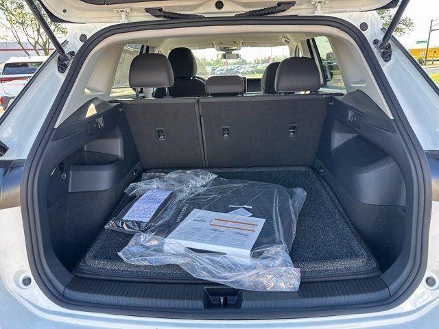 new 2025 Volkswagen Tiguan car, priced at $32,188