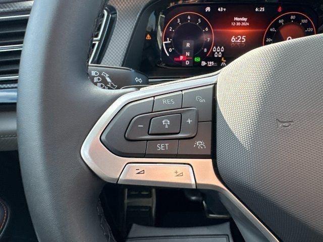 new 2025 Volkswagen Atlas car, priced at $47,943