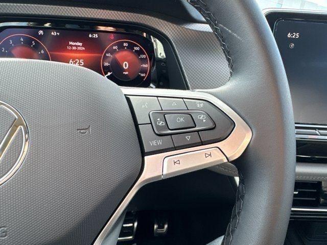 new 2025 Volkswagen Atlas car, priced at $47,943