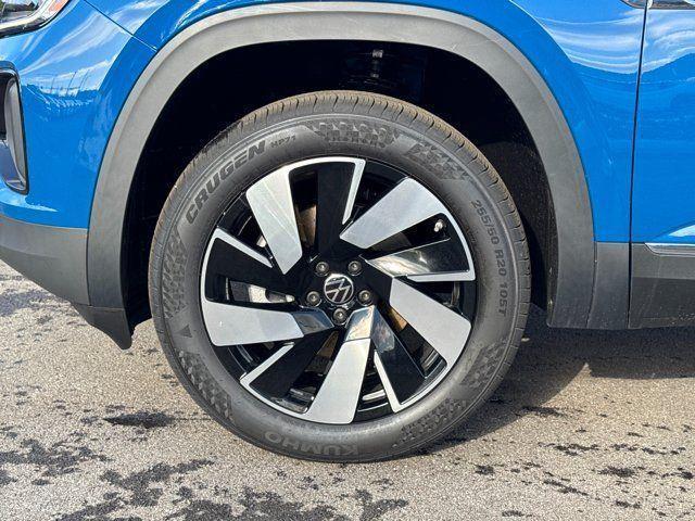 new 2025 Volkswagen Atlas Cross Sport car, priced at $48,325