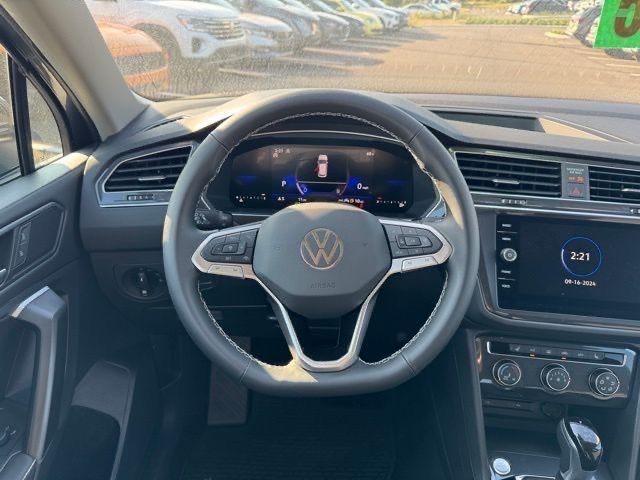 new 2024 Volkswagen Tiguan car, priced at $30,645