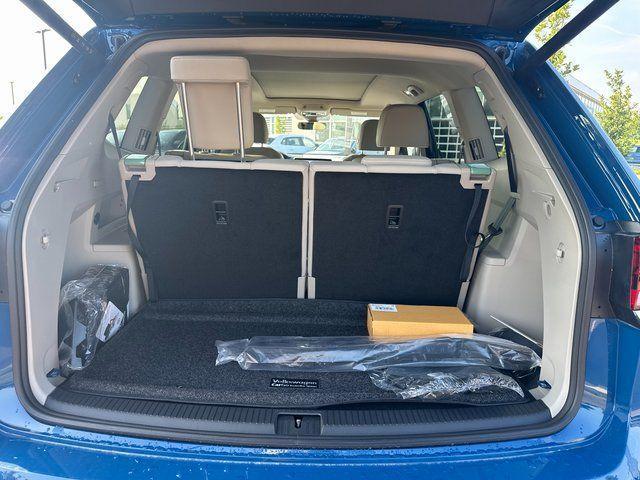 new 2025 Volkswagen Atlas car, priced at $54,738