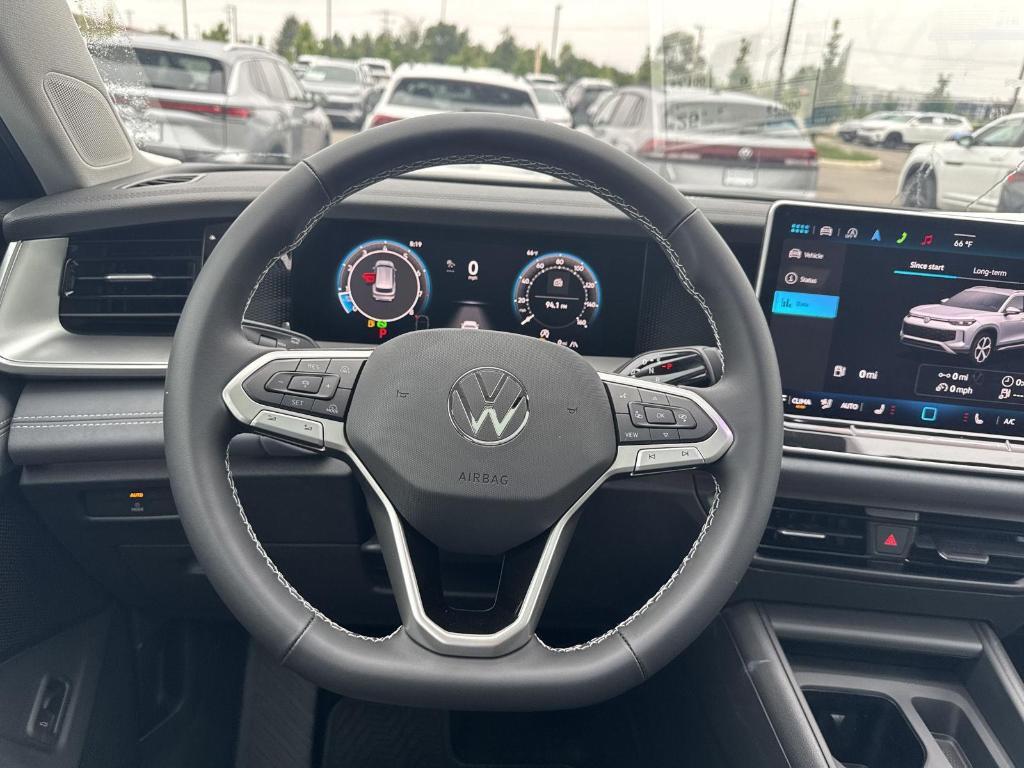 new 2025 Volkswagen Tiguan car, priced at $37,418