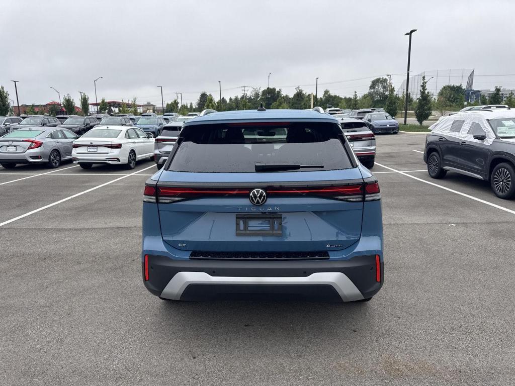 new 2025 Volkswagen Tiguan car, priced at $37,418