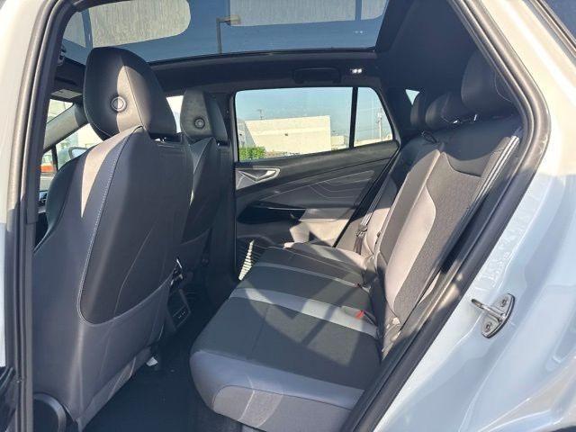 new 2025 Volkswagen ID.4 car, priced at $51,501