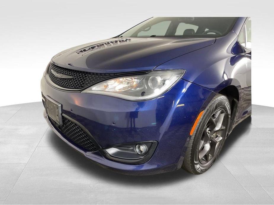 used 2019 Chrysler Pacifica car, priced at $12,995