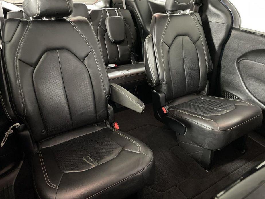 used 2019 Chrysler Pacifica car, priced at $12,995