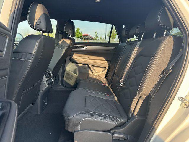 new 2025 Volkswagen Atlas Cross Sport car, priced at $40,218