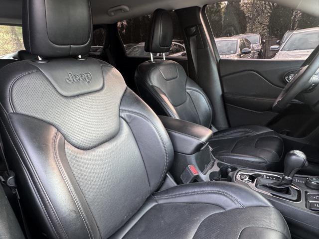 used 2023 Jeep Cherokee car, priced at $19,495