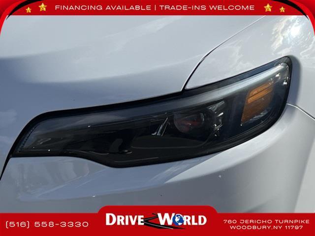 used 2023 Jeep Cherokee car, priced at $18,349