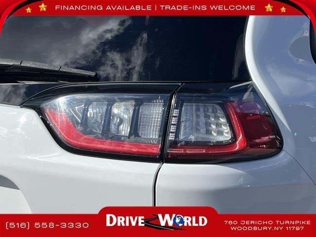 used 2023 Jeep Cherokee car, priced at $18,349