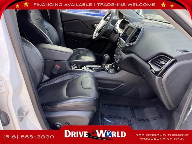 used 2023 Jeep Cherokee car, priced at $18,349