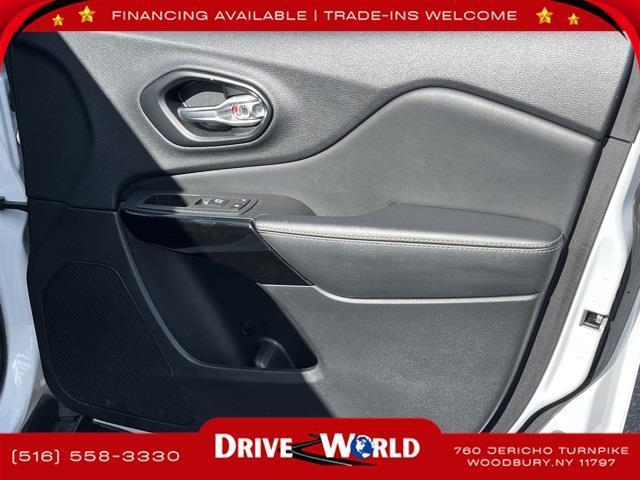 used 2023 Jeep Cherokee car, priced at $18,349