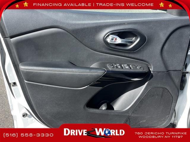 used 2023 Jeep Cherokee car, priced at $18,349