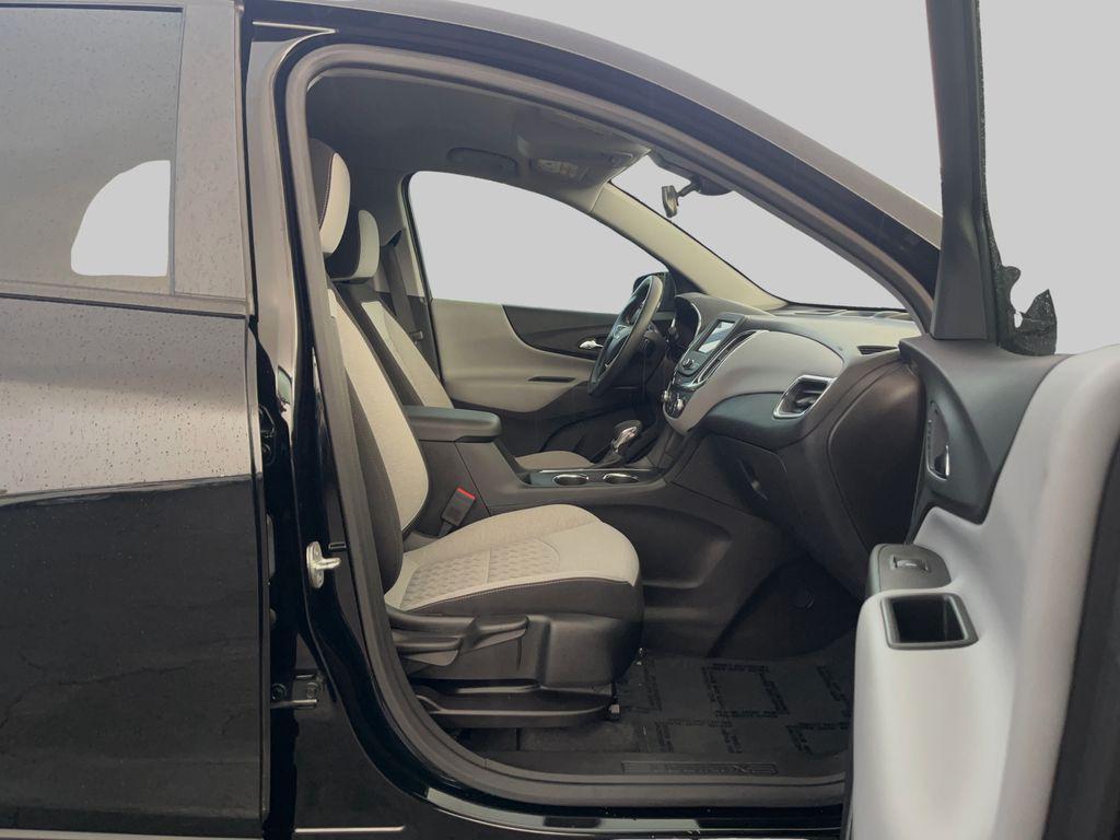 used 2024 Chevrolet Equinox car, priced at $14,895