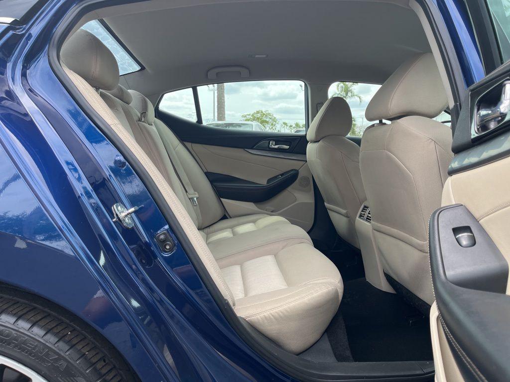 used 2017 Nissan Maxima car, priced at $12,895