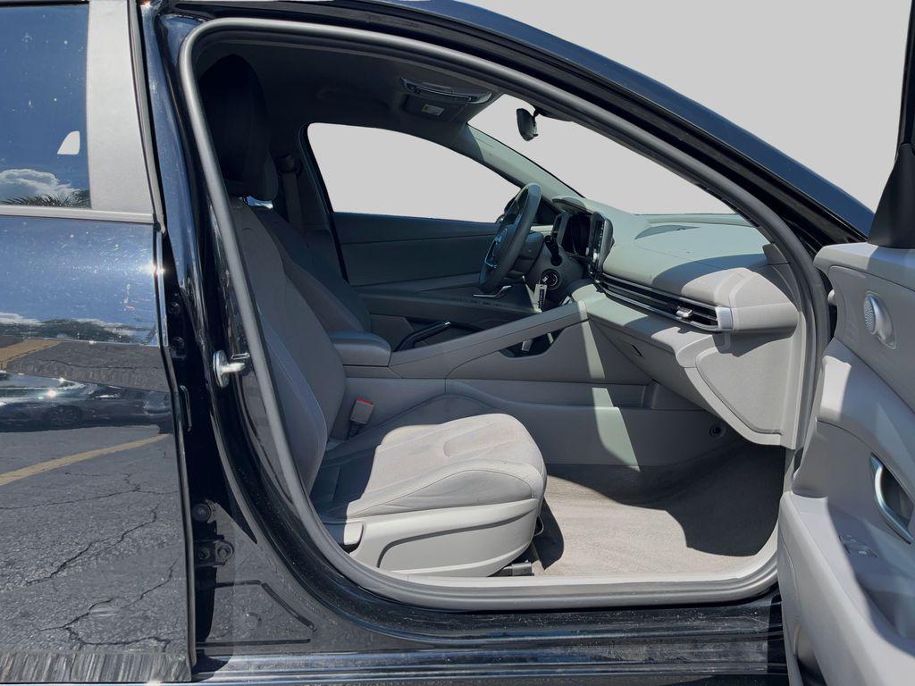 used 2021 Hyundai Elantra car, priced at $13,595