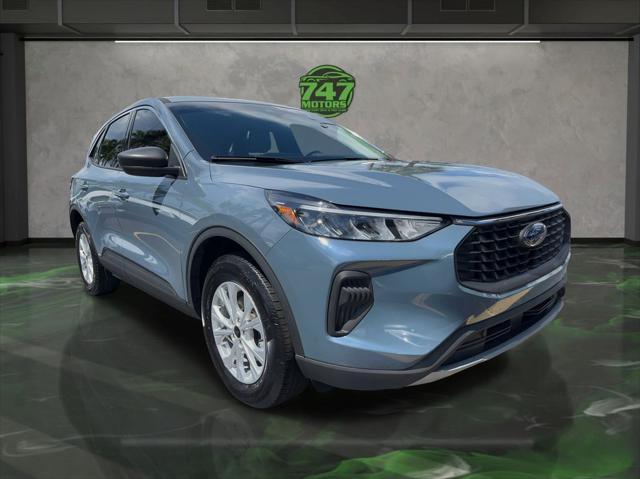 used 2023 Ford Escape car, priced at $16,895