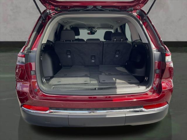 used 2023 Jeep Grand Cherokee car, priced at $23,995