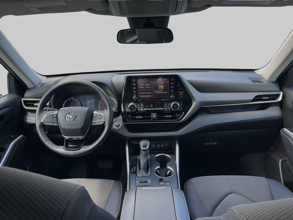 used 2020 Toyota Highlander car, priced at $23,895