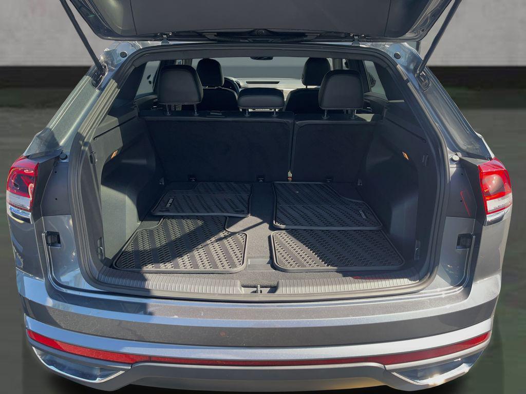 used 2022 Volkswagen Atlas Cross Sport car, priced at $20,895