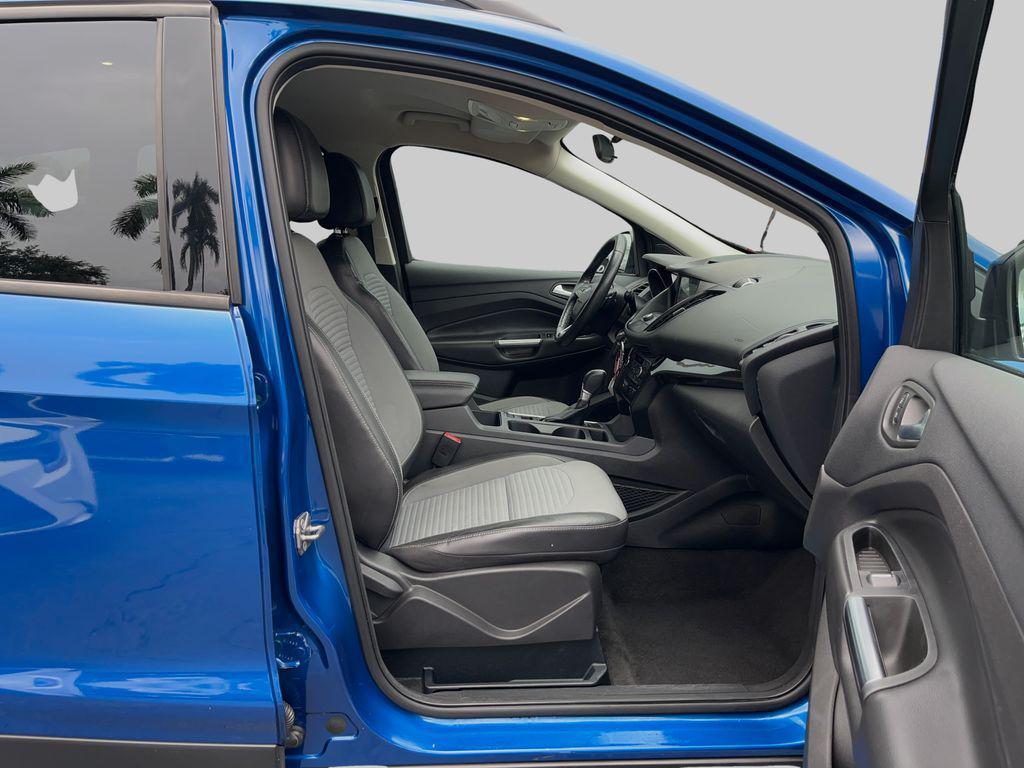 used 2017 Ford Escape car, priced at $7,895