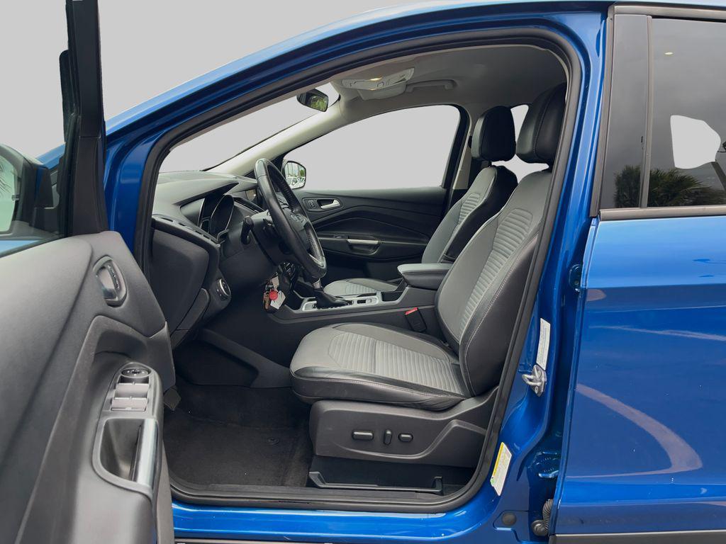 used 2017 Ford Escape car, priced at $7,895