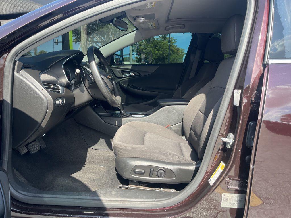 used 2020 Chevrolet Malibu car, priced at $11,895