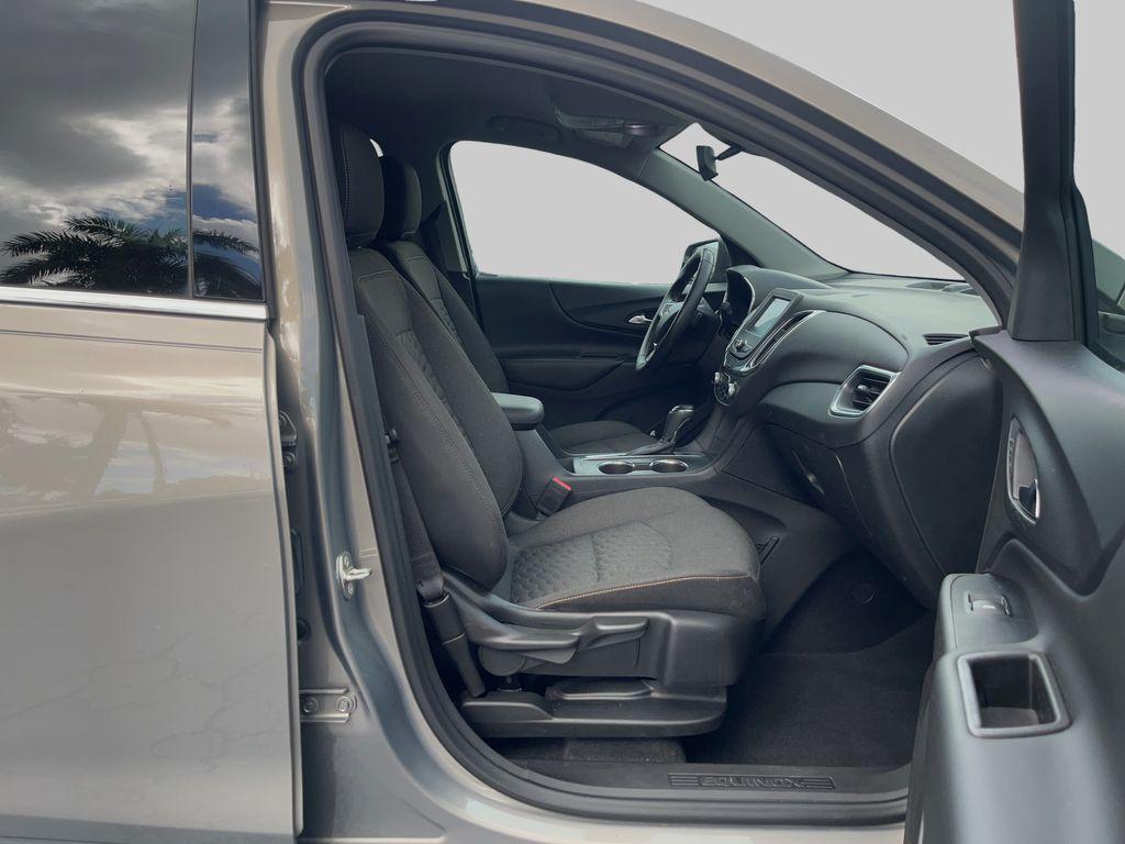 used 2018 Chevrolet Equinox car, priced at $10,895