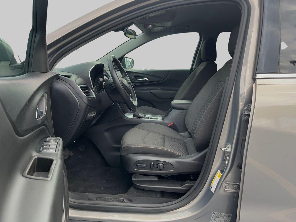 used 2018 Chevrolet Equinox car, priced at $10,895
