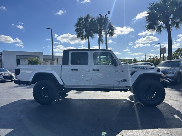 used 2021 Jeep Gladiator car, priced at $30,444