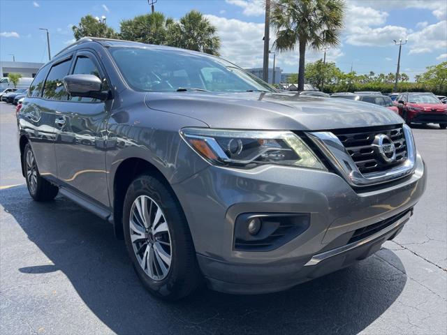 used 2017 Nissan Pathfinder car, priced at $9,895