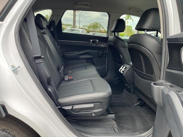 used 2022 Kia Sorento car, priced at $22,995