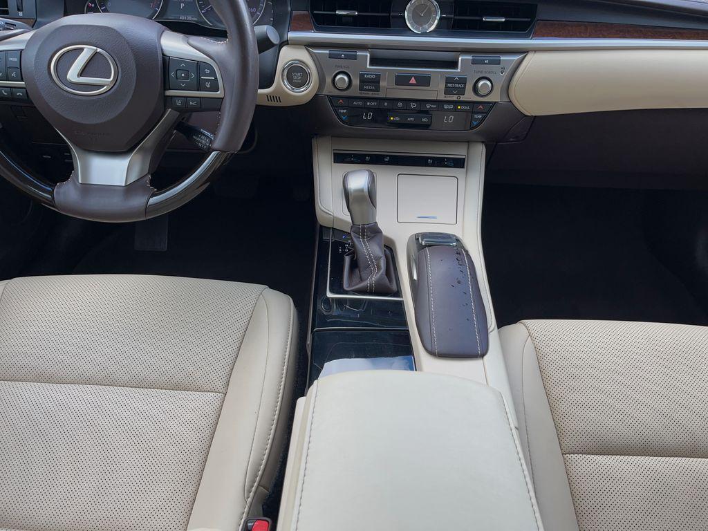 used 2018 Lexus ES 350 car, priced at $21,895