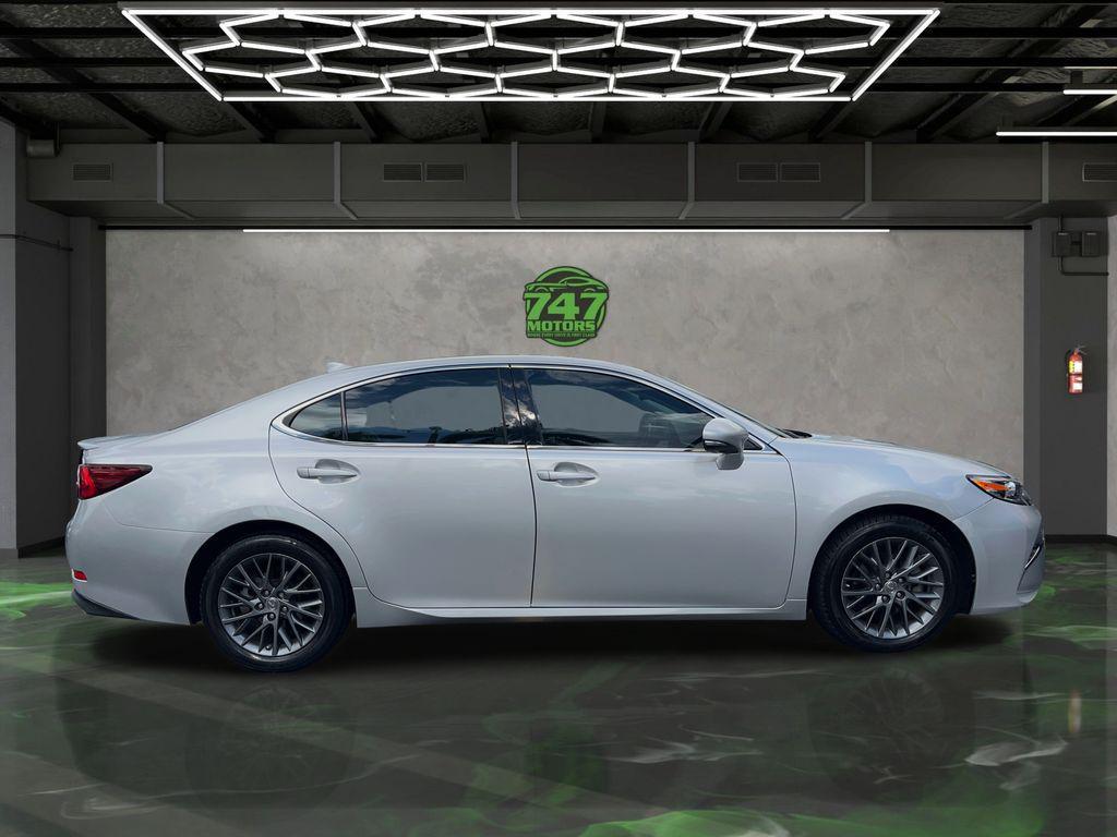used 2018 Lexus ES 350 car, priced at $21,895