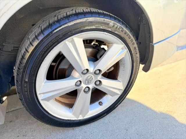 used 2009 Toyota Matrix car, priced at $5,500