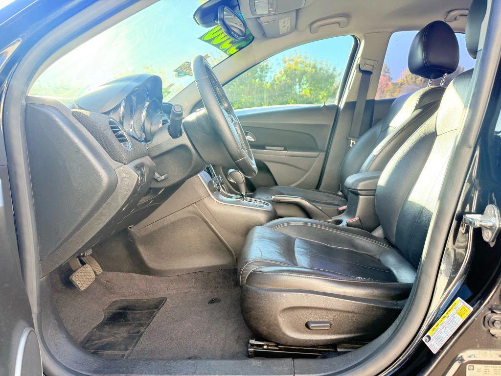 used 2011 Chevrolet Cruze car, priced at $5,500