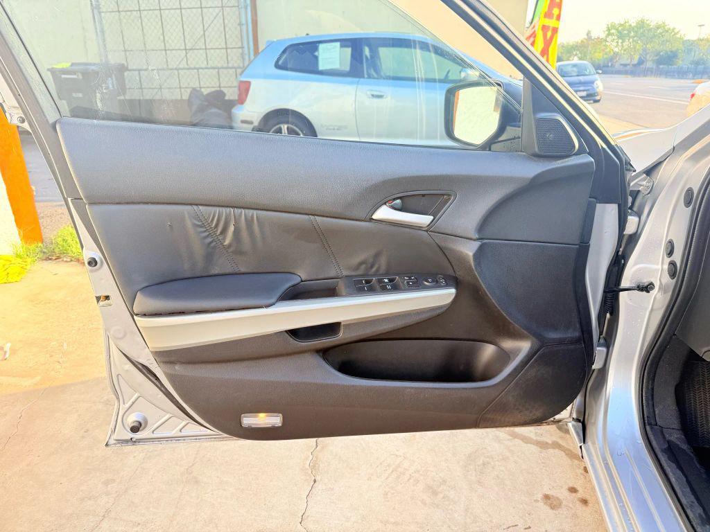 used 2009 Honda Accord car, priced at $5,999