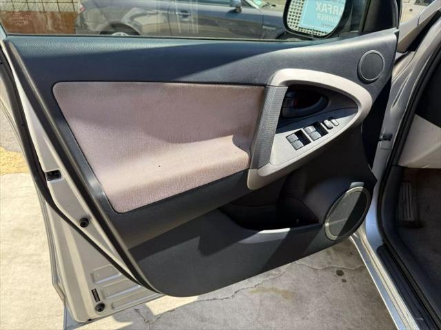 used 2007 Toyota RAV4 car, priced at $5,500