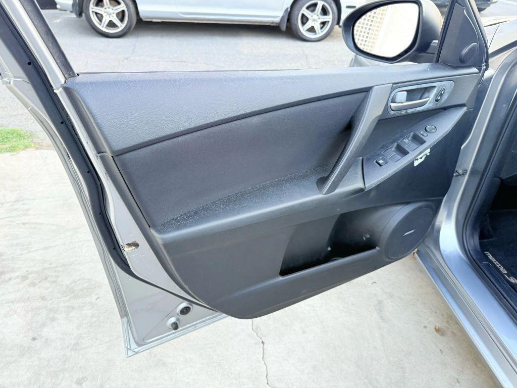 used 2010 Mazda Mazda3 car, priced at $6,500