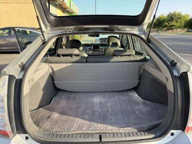 used 2007 Toyota Prius car, priced at $5,500