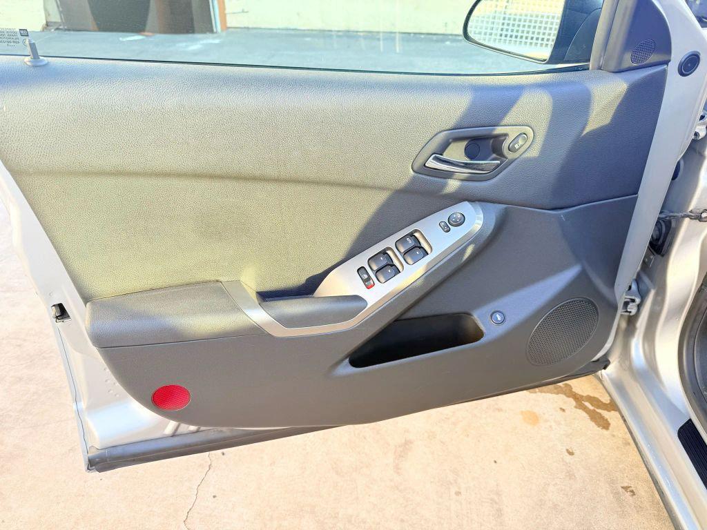 used 2006 Pontiac G6 car, priced at $4,999