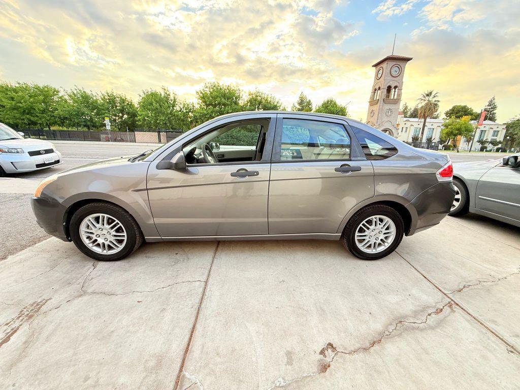 used 2010 Ford Focus car, priced at $4,999