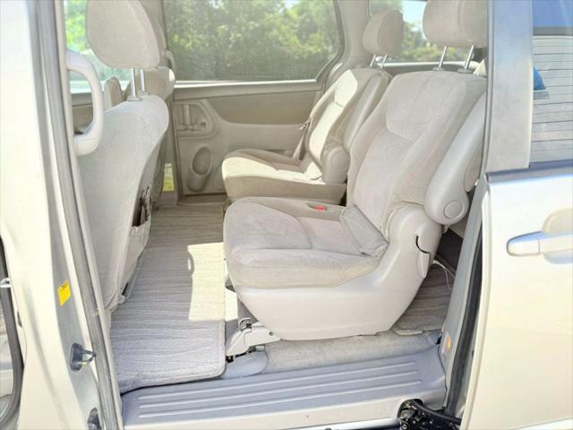 used 2004 Toyota Sienna car, priced at $5,999