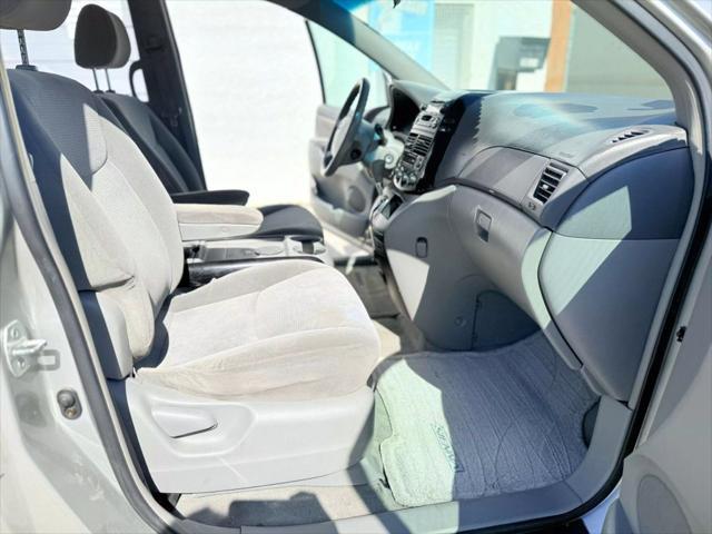 used 2004 Toyota Sienna car, priced at $5,999