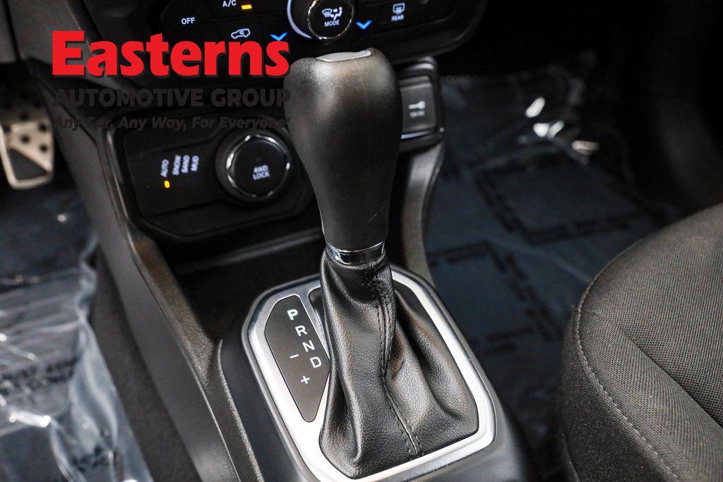 used 2021 Jeep Renegade car, priced at $16,950