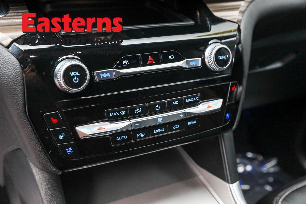 used 2023 Ford Explorer car, priced at $27,950